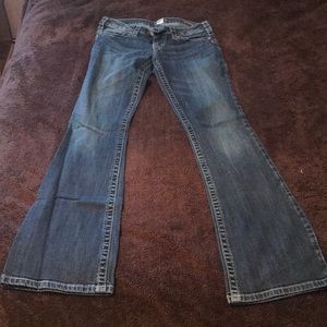 Silver Jeans Tuesday Straight Leg